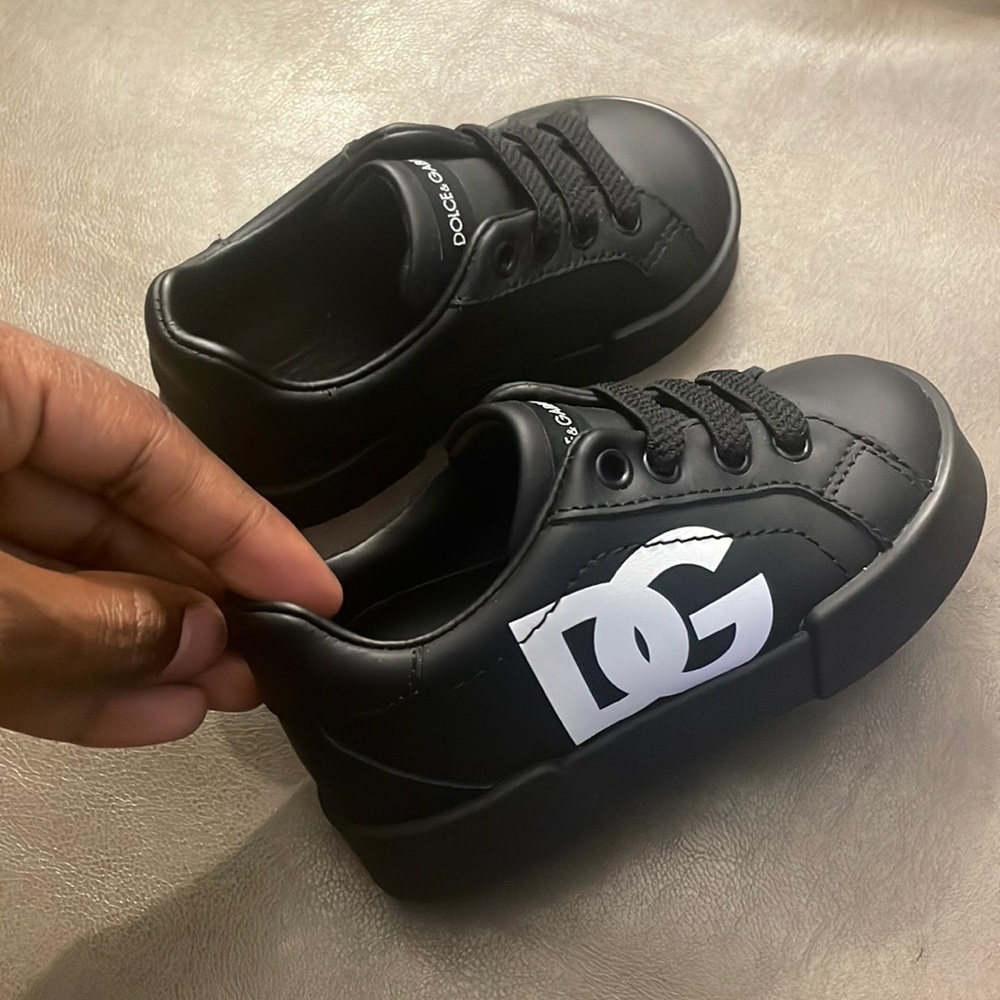 Dolce & gabbana shoes kids size 21